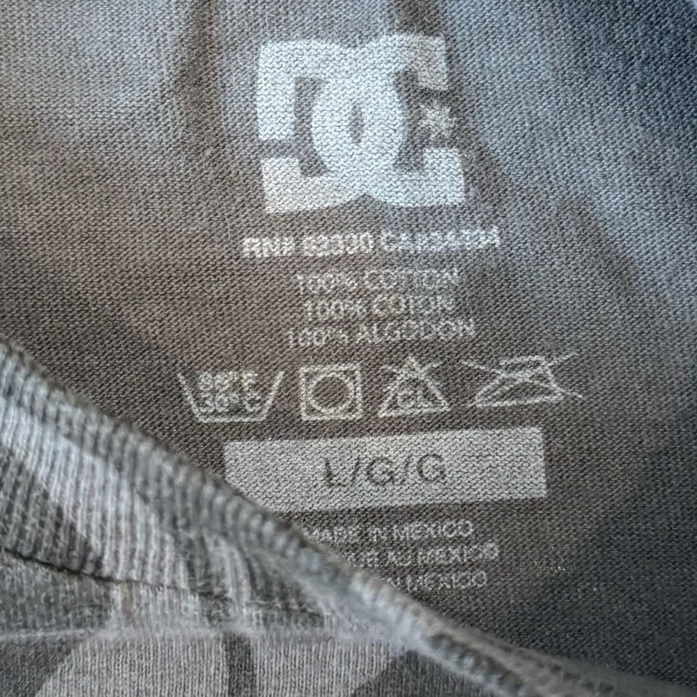Vintage DC Shoes Ken Block Gray Graphic T-Shirt Mens Large Skater Grunge Y2K VTG - Picture 5 of 5